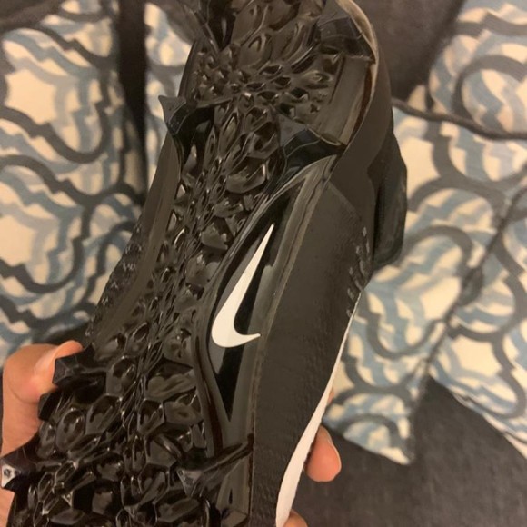 Meet your Posher, Crisp - Picture 1 of 1